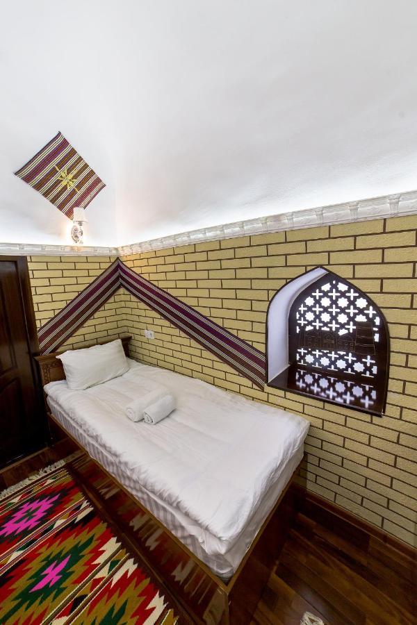 Feruzkhan Hotel - Madrassah Mohammed Rakhim Khan 1871 Khiva Extérieur photo